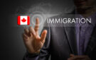 Как лучше иммигрировать: через провинциальные или федеральные программы?